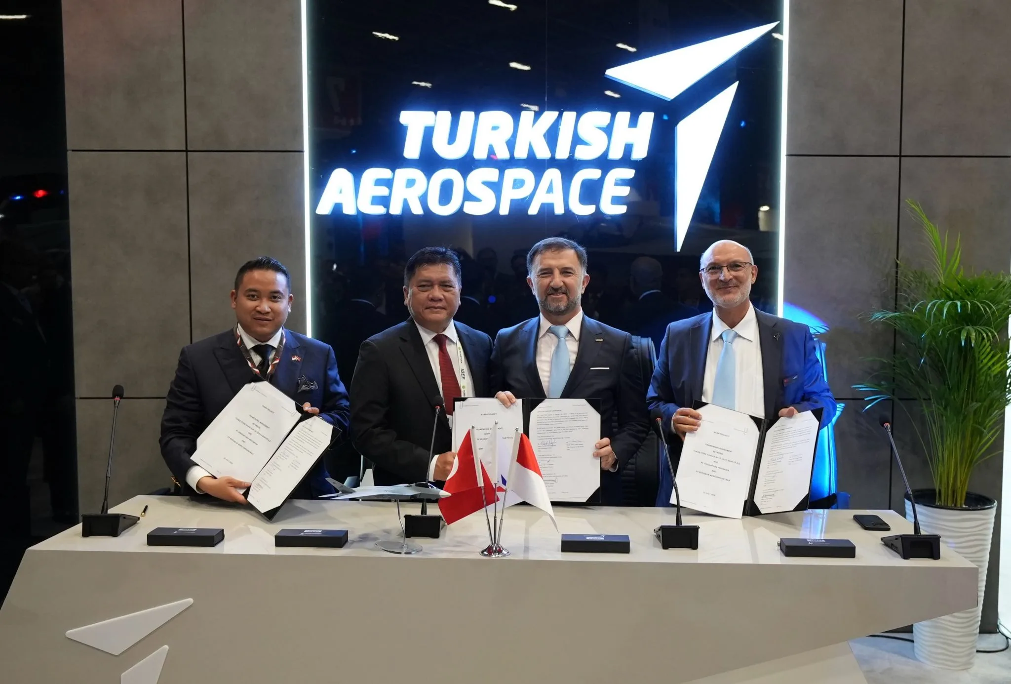 TUSAŞ Signs Strategic Agreements with Indonesia and South Africa 11 Breaking News in Aviation Defence Industry and Tourism TUSAŞ AeroHaber | Aviation News, Tourism News and Defence News | Havacılık Haberleri, Turizm Haberleri ve Savunma Haberleri Endonezya ile KAAN1